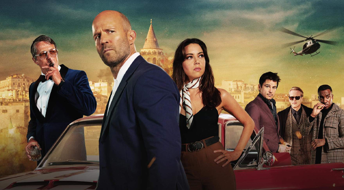 mehed ülikondades ja tõsise ilmega naine